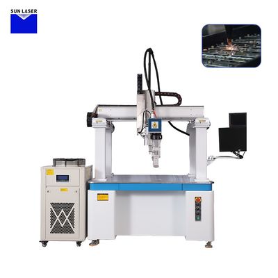 Ein guter Preis. Vierachsige CNC-Plattform Lithium-Laserbatterie Schweißgerät Maschine kundenspezifische Laserschweiß Batteriezellen Online