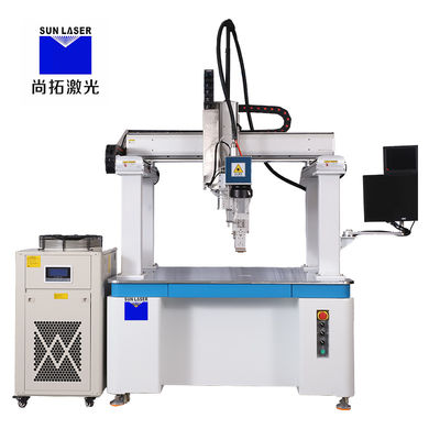 Un buon prezzo. Saldatrice laser completamente automatica a guanciale da 3000W supporta la saldatura a guscio morbido/duro in linea